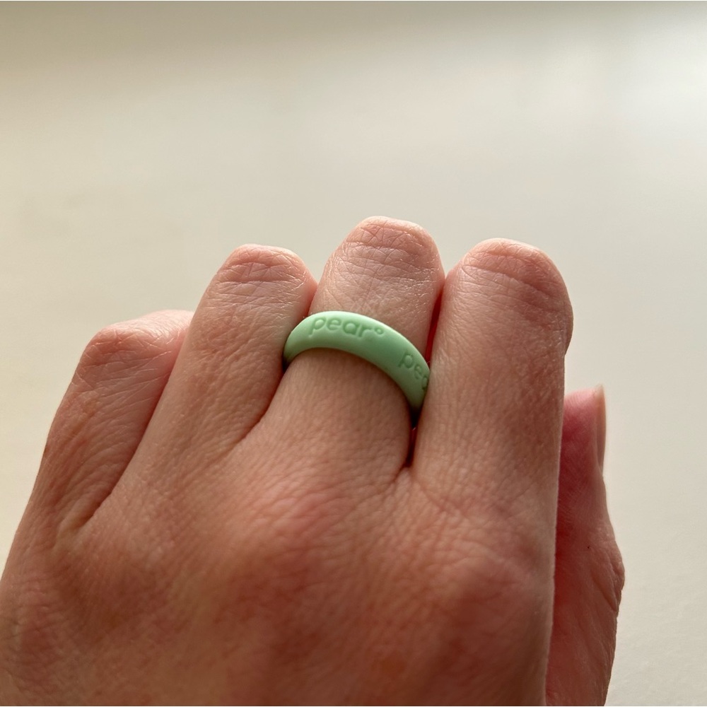 pear ring set 🍐 World’s Biggest Social Experiment for Singles - Picture 4 of 6